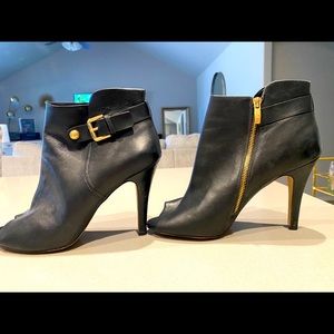 Vince Camuto Black Leather Stilettos